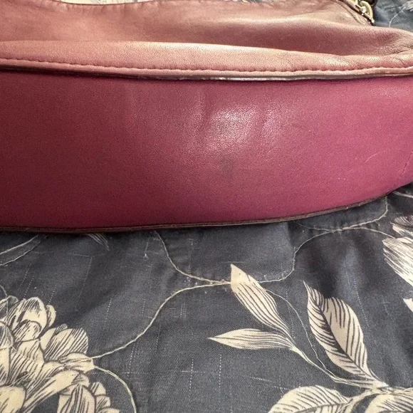 Coach Leather Shoulder Bag - Picture 4 of 6